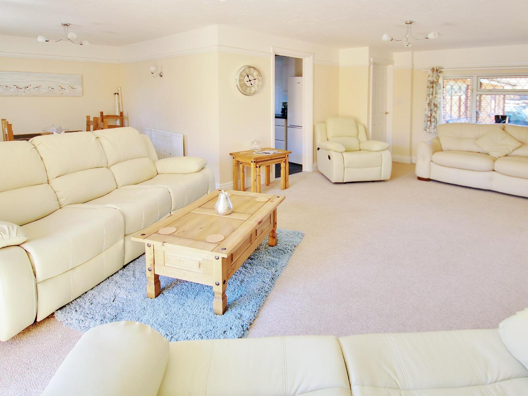 Irenic Lodge Netley Marsh Eksteriør billede